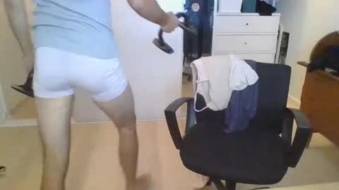 Snapshot of sensuasculine chatting on September 16, 8:37 am Matt online show from September 16, 8:37 am