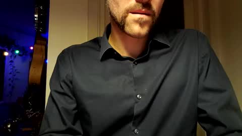 Snapshot of sensuasculine chatting on January 1, 1:15 am Matt online show from January 1, 1:15 am