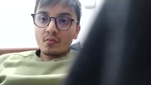 Seb online show from December 19, 6:23 pm