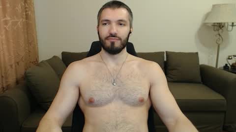 Snapshot of sergiotitan3271 chatting on October 11, 7:34 am Serg Superior online show from October 11, 7:34 am