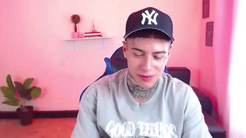 Thomas online show from October 30, 3:46 pm