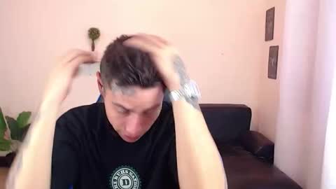 Thomas online show from November 18, 2:54 pm