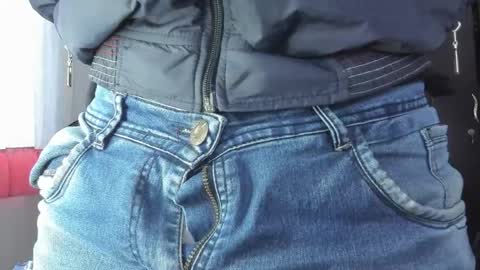 Ig Sethxrein online show from April 9, 12:00 pm