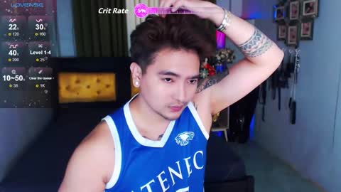 AXEL online show from November 20, 4:39 pm