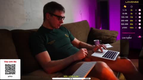 Snapshot of sexespresso chatting on December 6, 4:17 pm Thank you for Birthday Wishes online show from December 6, 4:17 pm