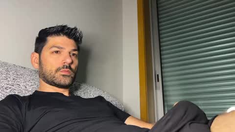 Lucenzo  online show from May 25, 3:40 pm