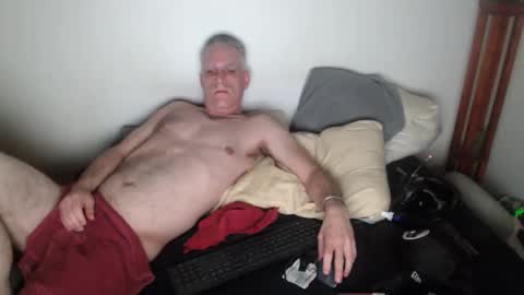 sexisgood0 online show from May 17, 7:21 pm