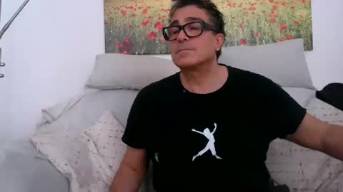 Snapshot of sexurbation chatting on February 2, 12:35 pm Sexurbation online show from February 2, 12:35 pm