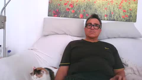 Snapshot of sexurbation chatting on December 22, 12:38 pm Sexurbation online show from December 22, 12:38 pm
