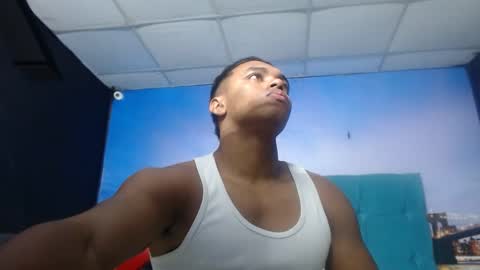 sexy_bigcock01 online show from February 1, 12:05 pm