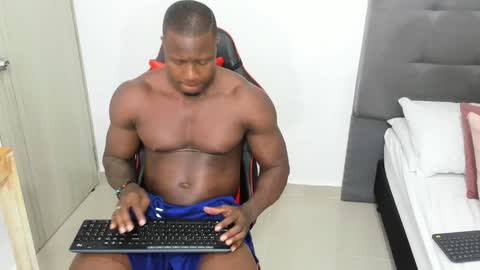 sexy blackman online show from February 3, 9:39 pm