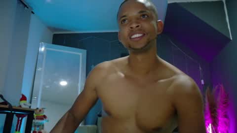 sexyblack online show from December 18, 11:30 pm