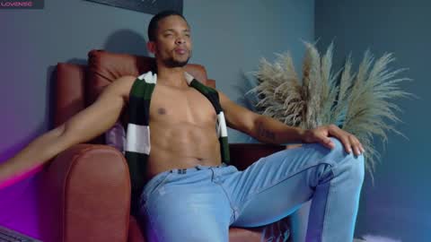 sexyblack online show from January 2, 10:37 am