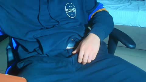 owen sky online show from September 29, 1:08 pm