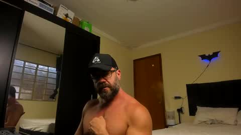 chris online show from October 16, 6:16 pm