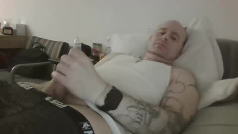 sexyfredy7722 online show from January 14, 4:28 am