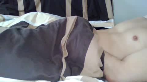 Snapshot of sexyiven chatting on December 25, 11:54 am sexyiven online show from December 25, 11:54 am