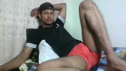 Snapshot of sexyleon69 chatting on January 29, 5:13 pm Sexy leon online show from January 29, 5:13 pm