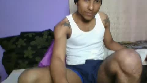 Snapshot of sexyleon69 chatting on March 5, 12:38 am Sexy leon online show from March 5, 12:38 am