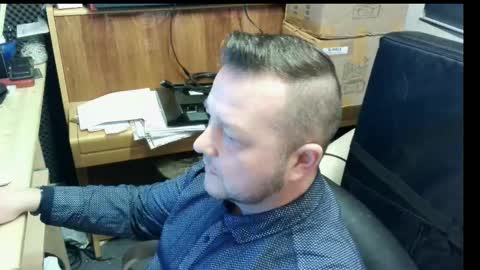 Snapshot of sexysteve80 chatting on February 27, 10:31 pm sexysteve80 online show from February 27, 10:31 pm