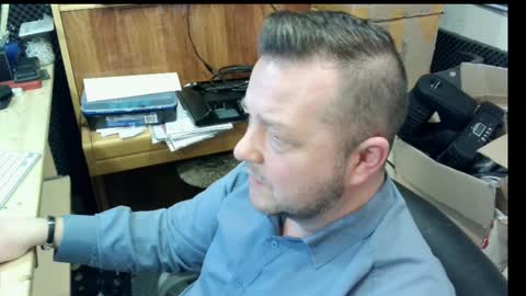 Snapshot of sexysteve80 chatting on March 3, 11:23 pm sexysteve80 online show from March 3, 11:23 pm