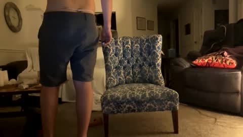 Smooth bi guy online show from March 15, 7:05 am