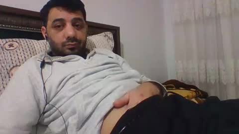 Snapshot of sexyyy_mannn chatting on February 15, 8:45 pm sexyyy_mannn online show from February 15, 8:45 pm