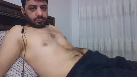 Snapshot of sexyyy_mannn chatting on January 18, 11:44 pm sexyyy_mannn online show from January 18, 11:44 pm