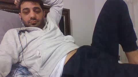 Snapshot of sexyyy_mannn chatting on January 25, 6:57 pm sexyyy_mannn online show from January 25, 6:57 pm