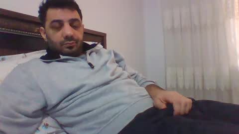 Snapshot of sexyyy_mannn chatting on February 9, 10:31 am sexyyy_mannn online show from February 9, 10:31 am