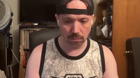 sfgiants1982 online show from October 21, 1:20 am