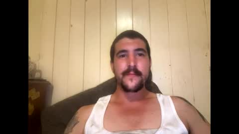 Snapshot of shaggydog774112 chatting on December 5, 2:11 pm shaggydog774112 online show from December 5, 2:11 pm