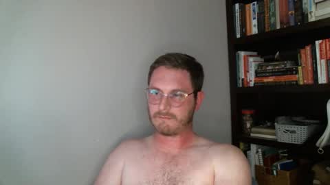 Snapshot of shamelesswetdream chatting on December 14, 1:17 am shamelesswetdream online show from December 14, 1:17 am