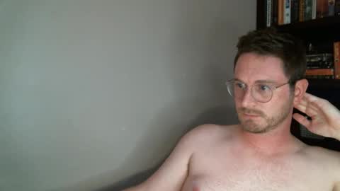 Snapshot of shamelesswetdream chatting on February 27, 1:57 am shamelesswetdream online show from February 27, 1:57 am