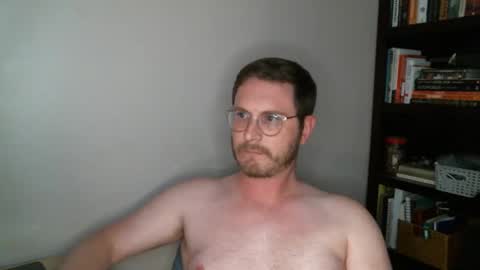 Snapshot of shamelesswetdream chatting on December 20, 1:25 am shamelesswetdream online show from December 20, 1:25 am