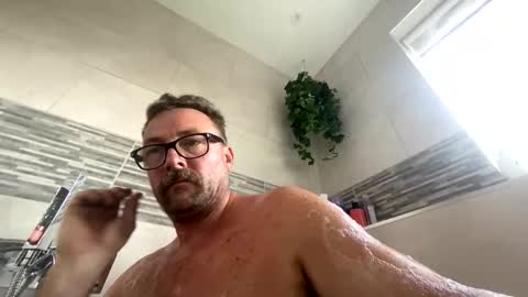 Sharksboy online show from October 11, 2:32 pm