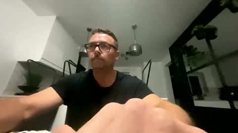 Sharksboy online show from October 2, 2:48 am