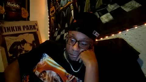 shawnvegas67 online show from December 18, 2:18 am