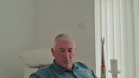 she52 online show from June 1, 5:40 am