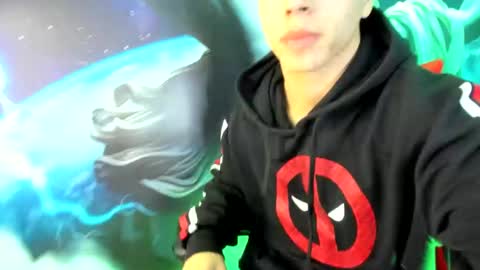 Snapshot of shinobi_grey chatting on December 16, 12:49 pm .. shinobi .. online show from December 16, 12:49 pm
