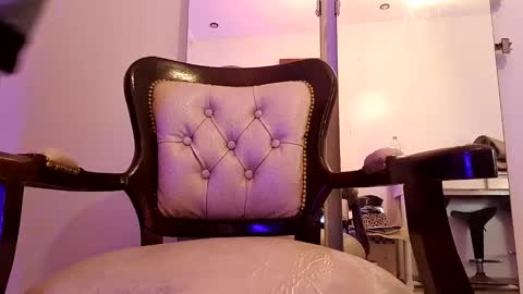 Snapshot of shminga chatting on December 10, 11:21 pm reda online show from December 10, 11:21 pm