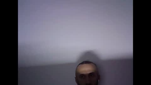 Snapshot of shooter_coool chatting on September 27, 10:07 pm shooter_coool online show from September 27, 10:07 pm