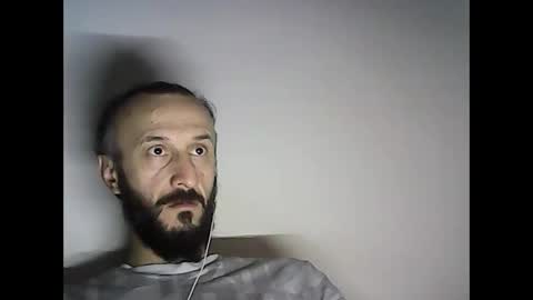 Snapshot of shooter_coool chatting on January 4, 9:09 pm shooter_coool online show from January 4, 9:09 pm