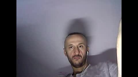 Snapshot of shooter_coool chatting on October 8, 9:41 pm shooter_coool online show from October 8, 9:41 pm