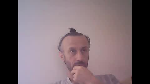 Snapshot of shooter_coool chatting on February 14, 10:38 am shooter_coool online show from February 14, 10:38 am