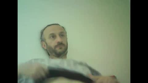 Snapshot of shooter_coool chatting on February 17, 10:18 am shooter_coool online show from February 17, 10:18 am