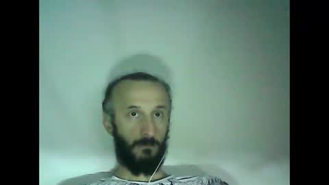 Snapshot of shooter_coool chatting on December 7, 11:23 pm shooter_coool online show from December 7, 11:23 pm