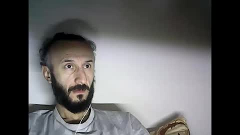 Snapshot of shooter_coool chatting on February 3, 8:13 pm shooter_coool online show from February 3, 8:13 pm