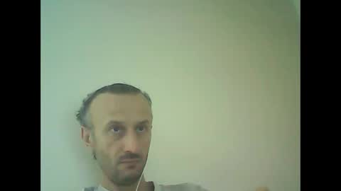 Snapshot of shooter_coool chatting on February 5, 11:34 am shooter_coool online show from February 5, 11:34 am