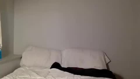 shortiesn40s online show from October 11, 9:13 am